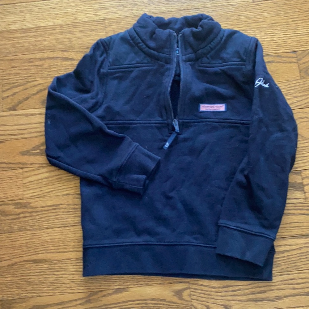 Navy Vineyard Vines kid’s pullover from Sea Island